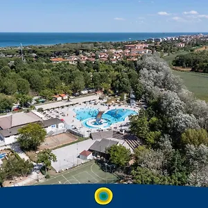 4* Village de vacances Club Del Sole Adriano Family Collection